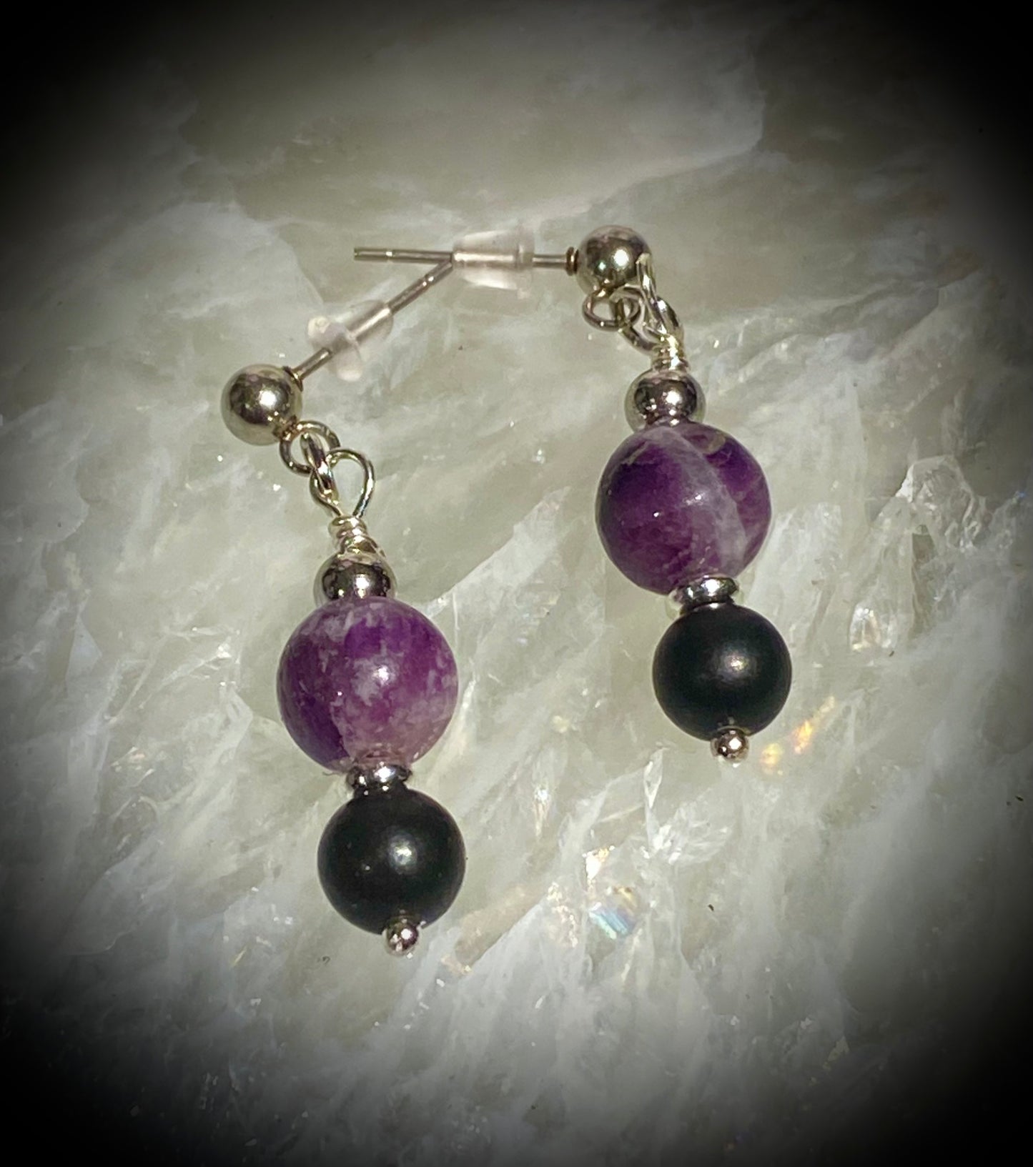 Sugilite and Shungite